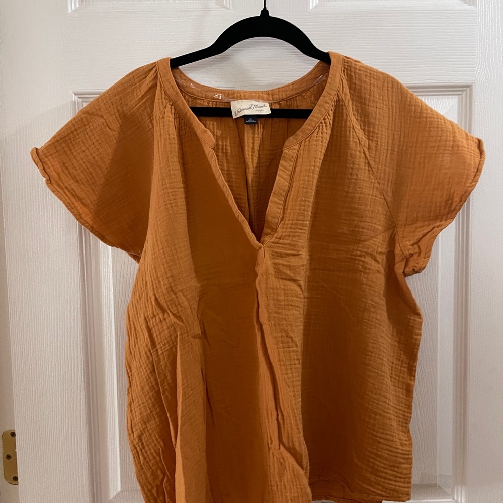 Orange short sleeved cotton top